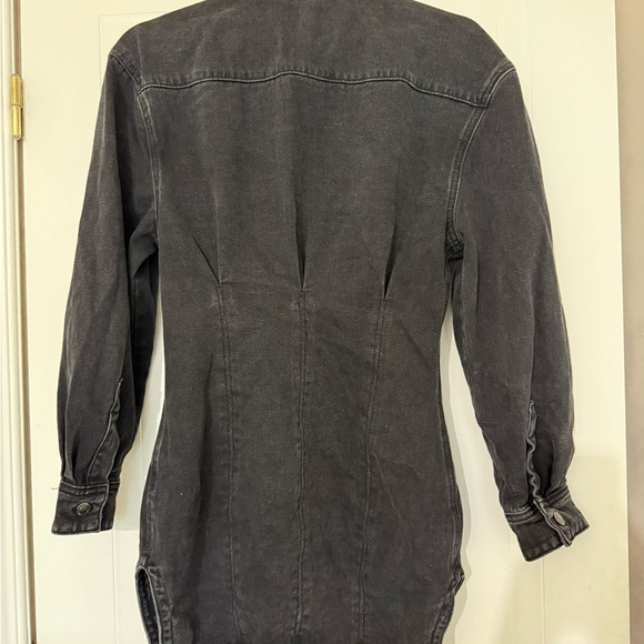 PrettyLittleThing Charcoal Denim Dress - Picture 5 of 5
